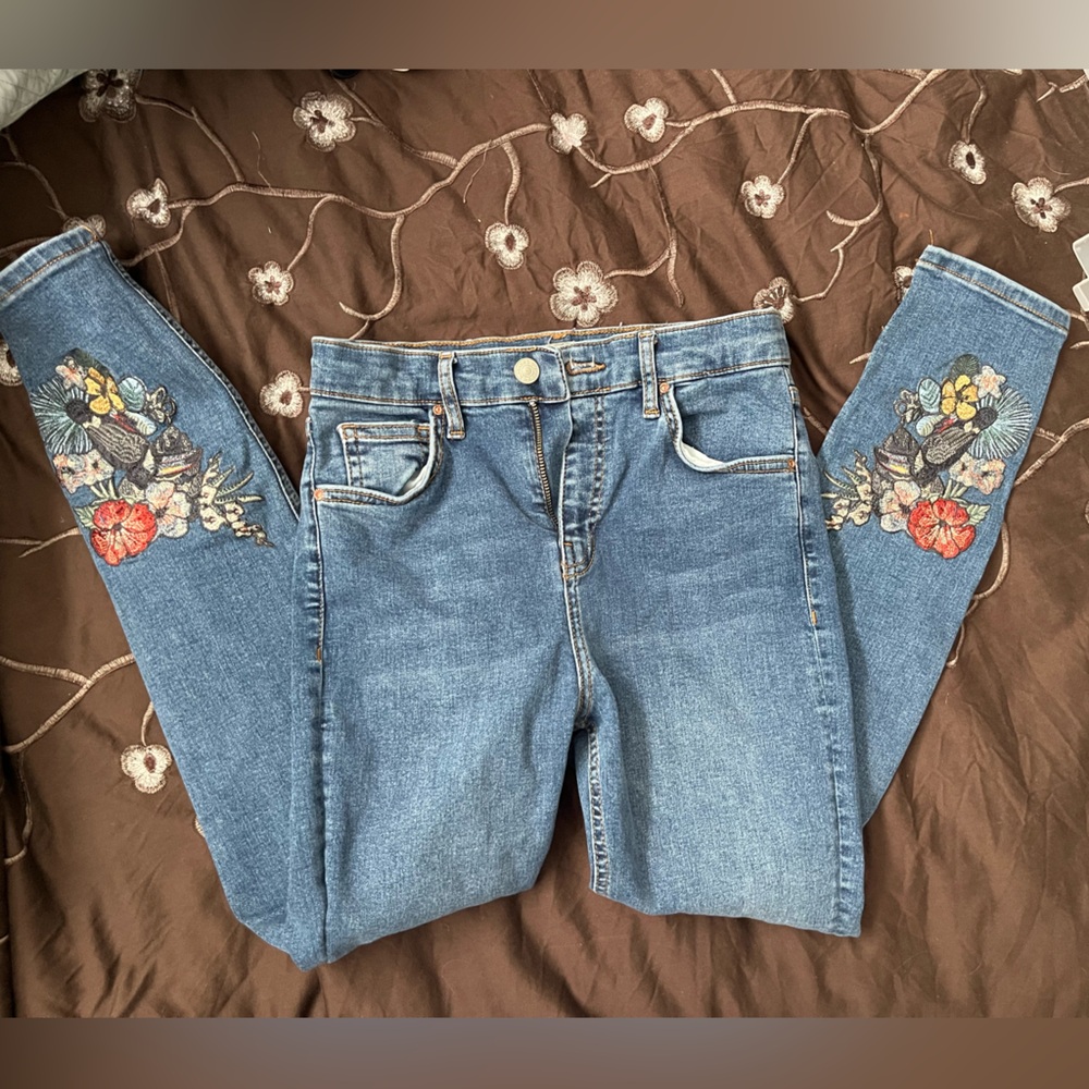 CROPPED Jeans - Embroidered